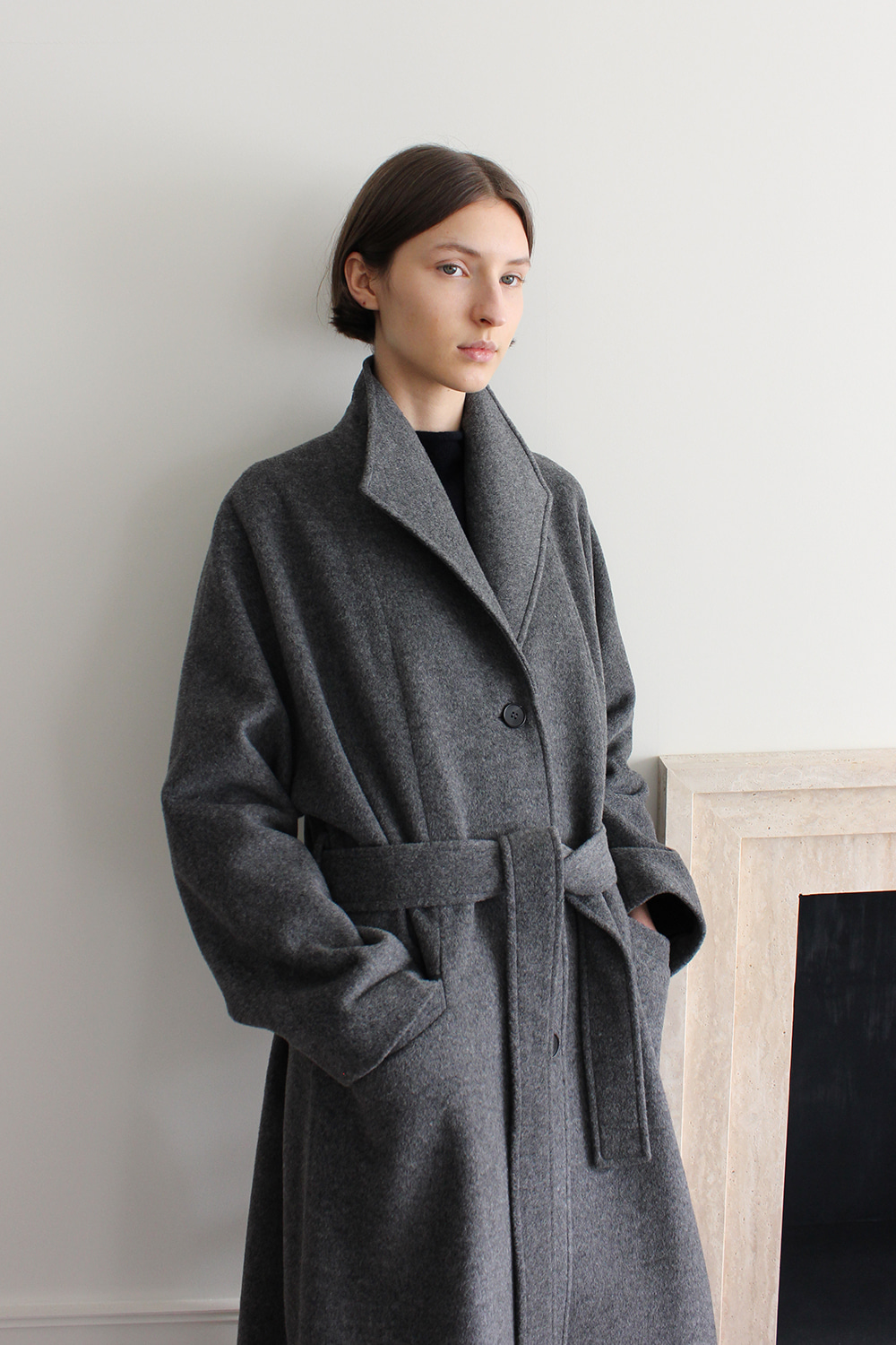 Wing Collar A-line Coat (charcoal)